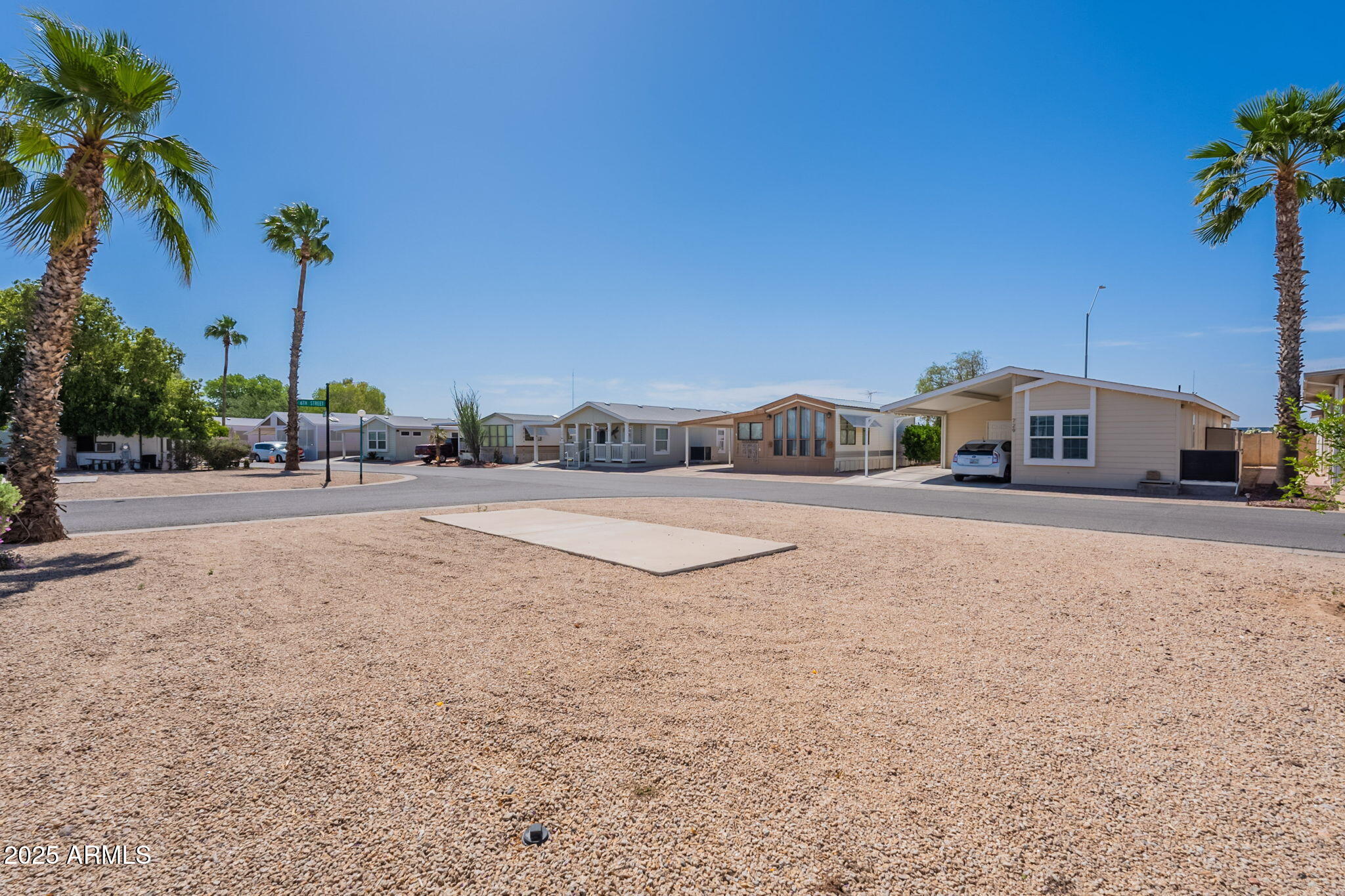 11201 N EL MIRAGE Road Unit: 647