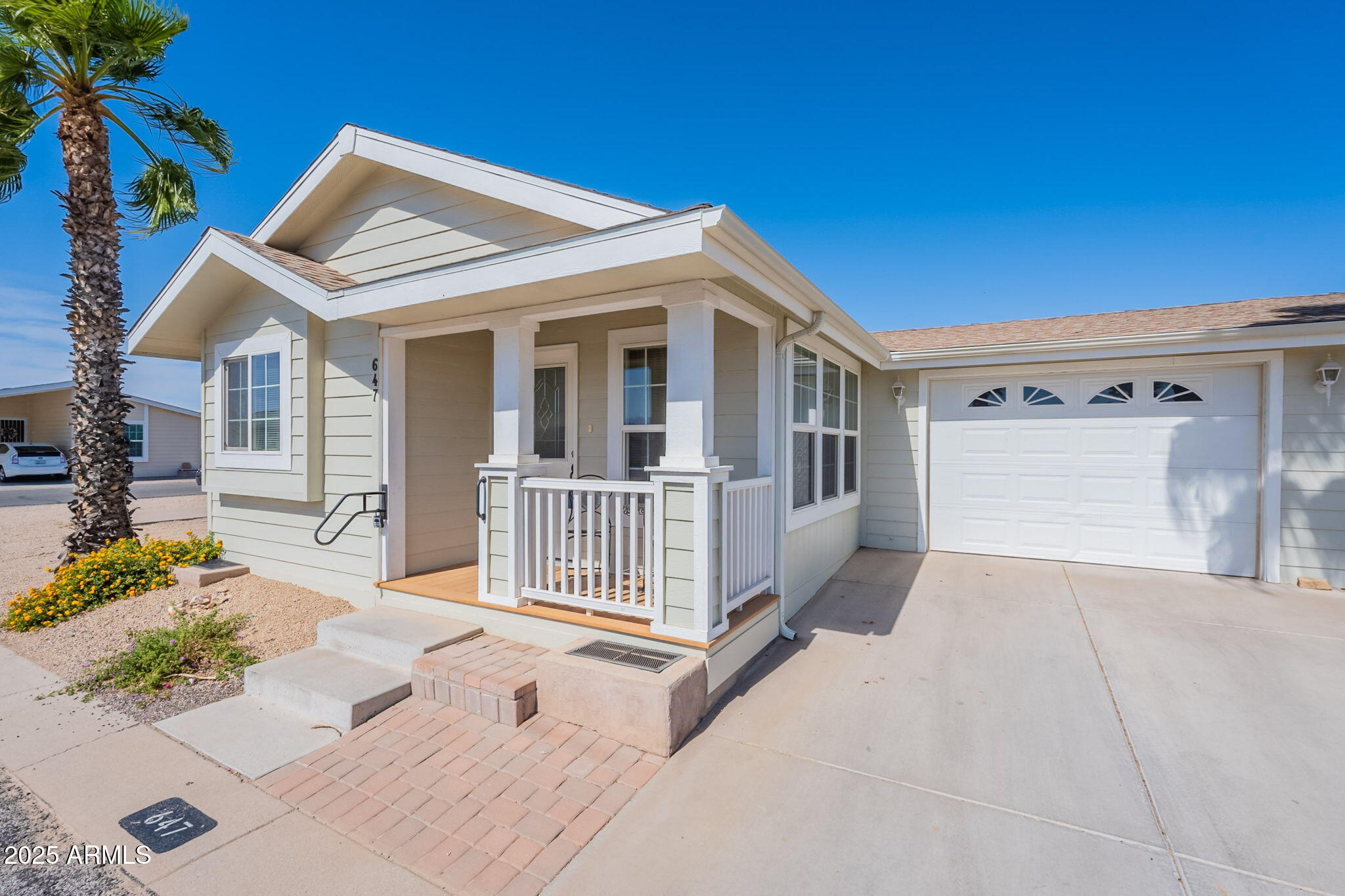 11201 N EL MIRAGE Road Unit: 647