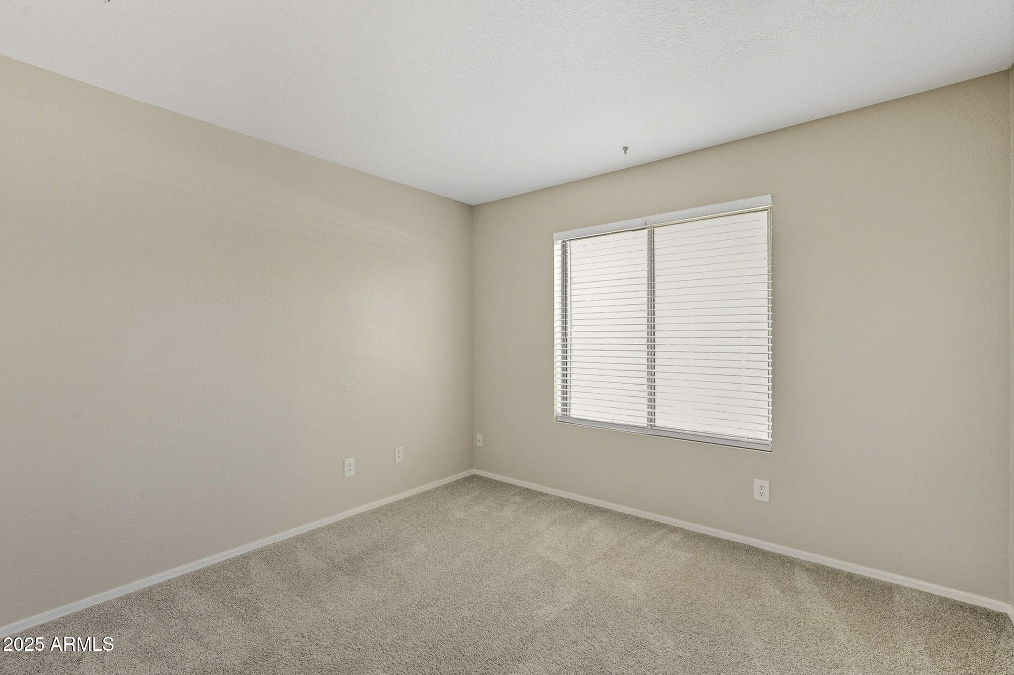 7193 W MOHAWK Lane, Glendale