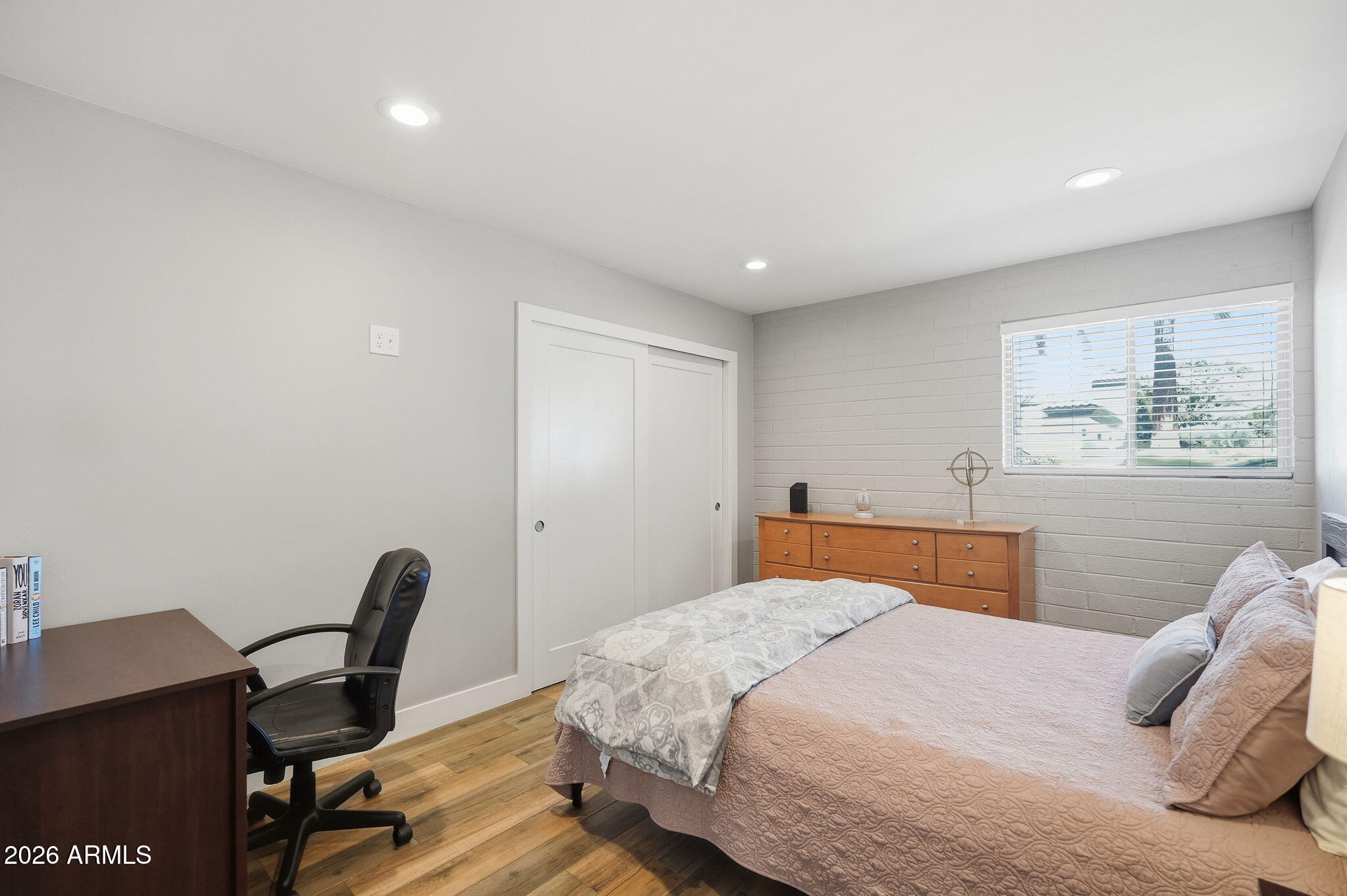 7315 E NORTHLAND Drive 3