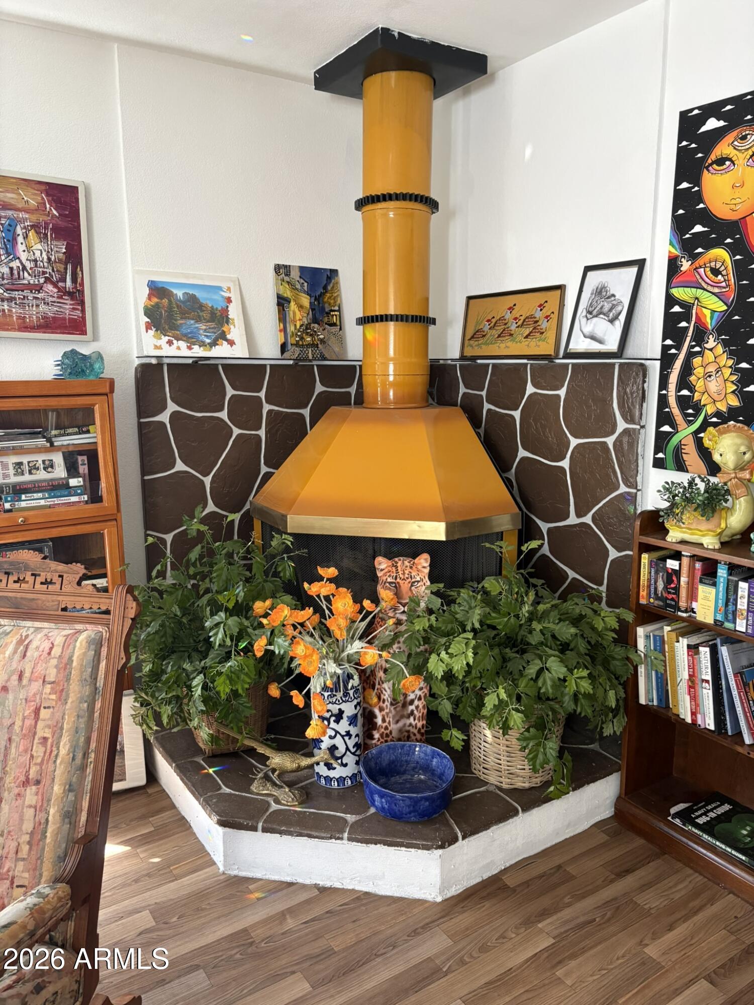 4459 N BONNER Street