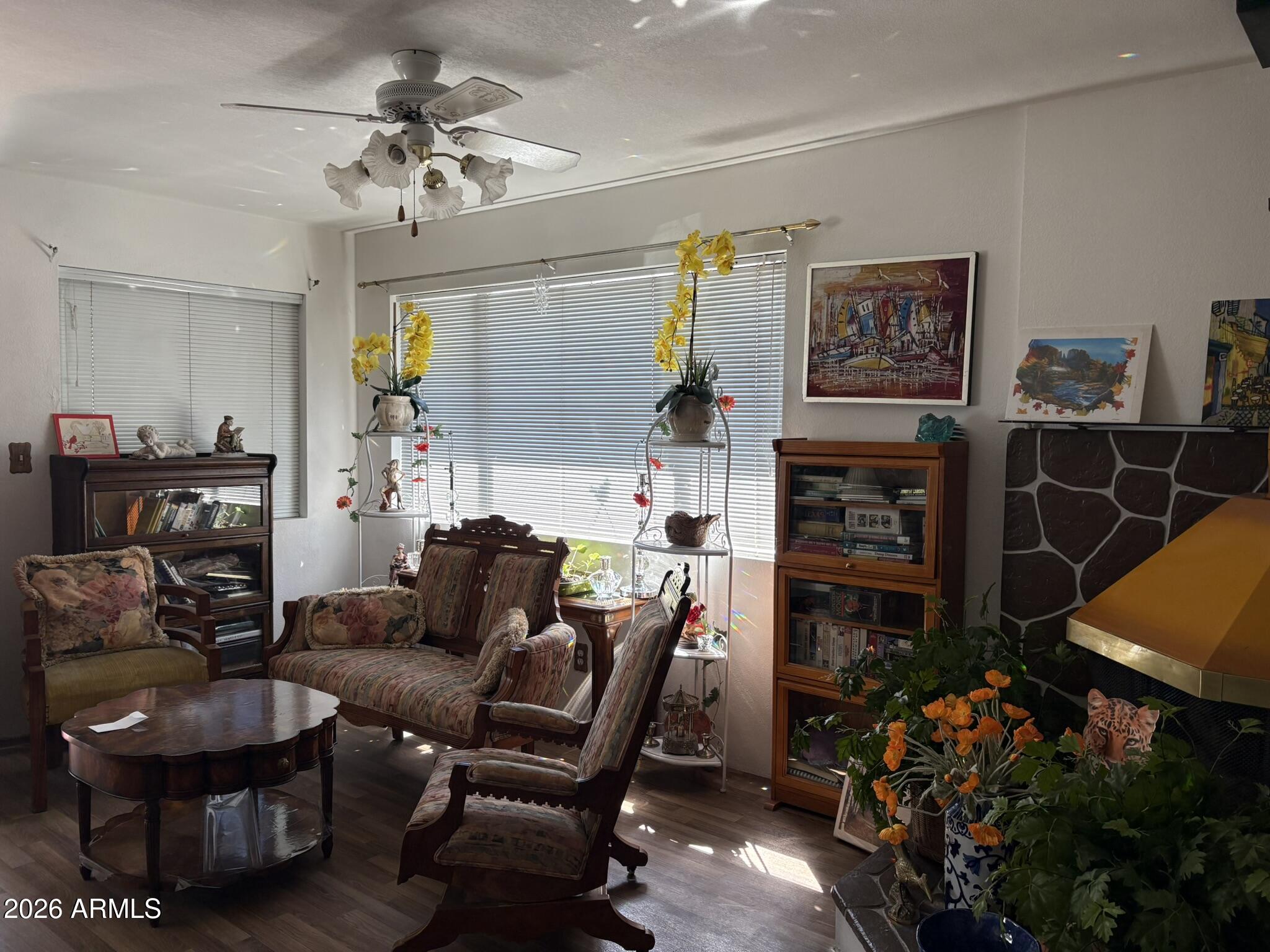 4459 N BONNER Street