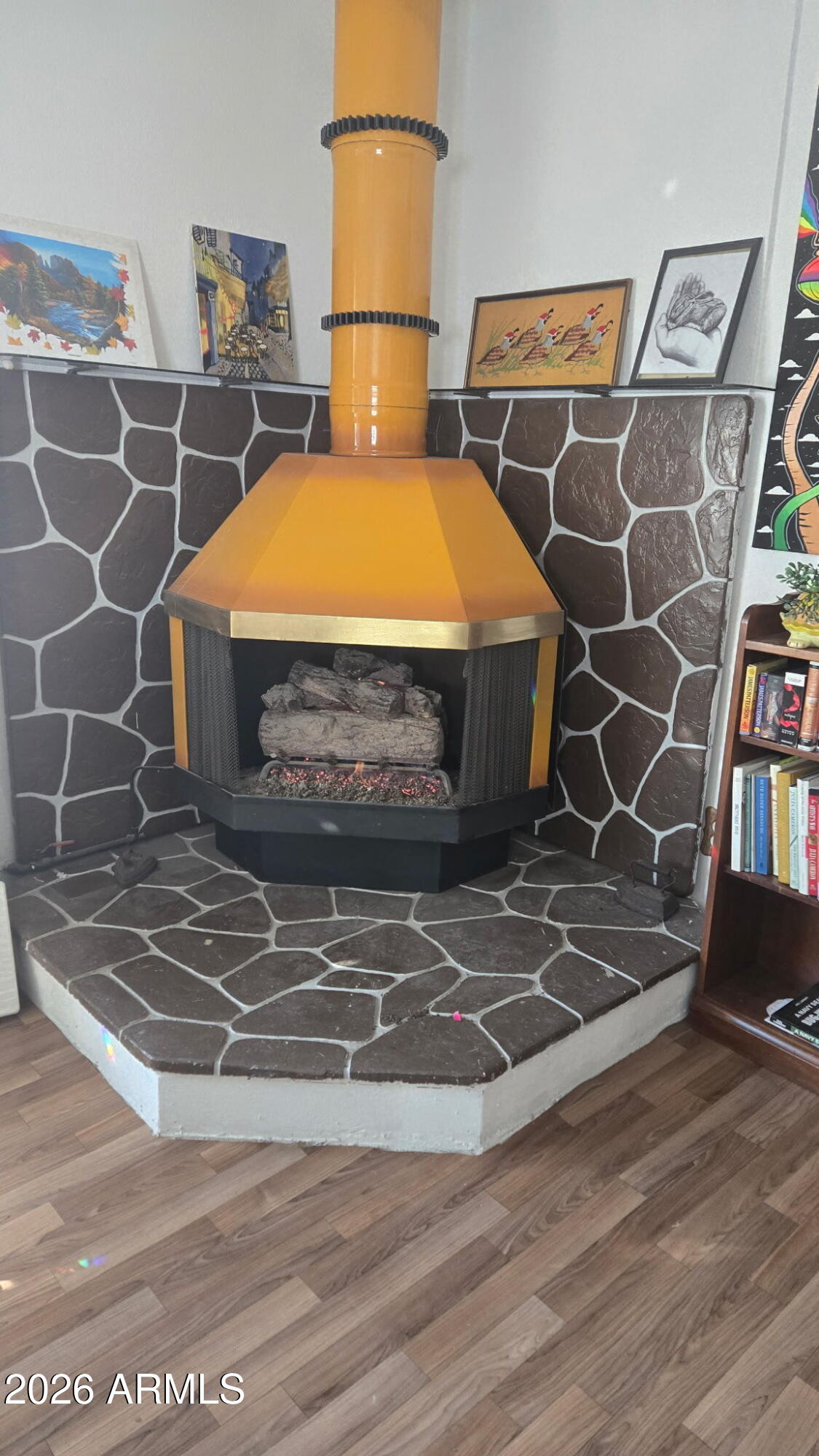 4459 N BONNER Street