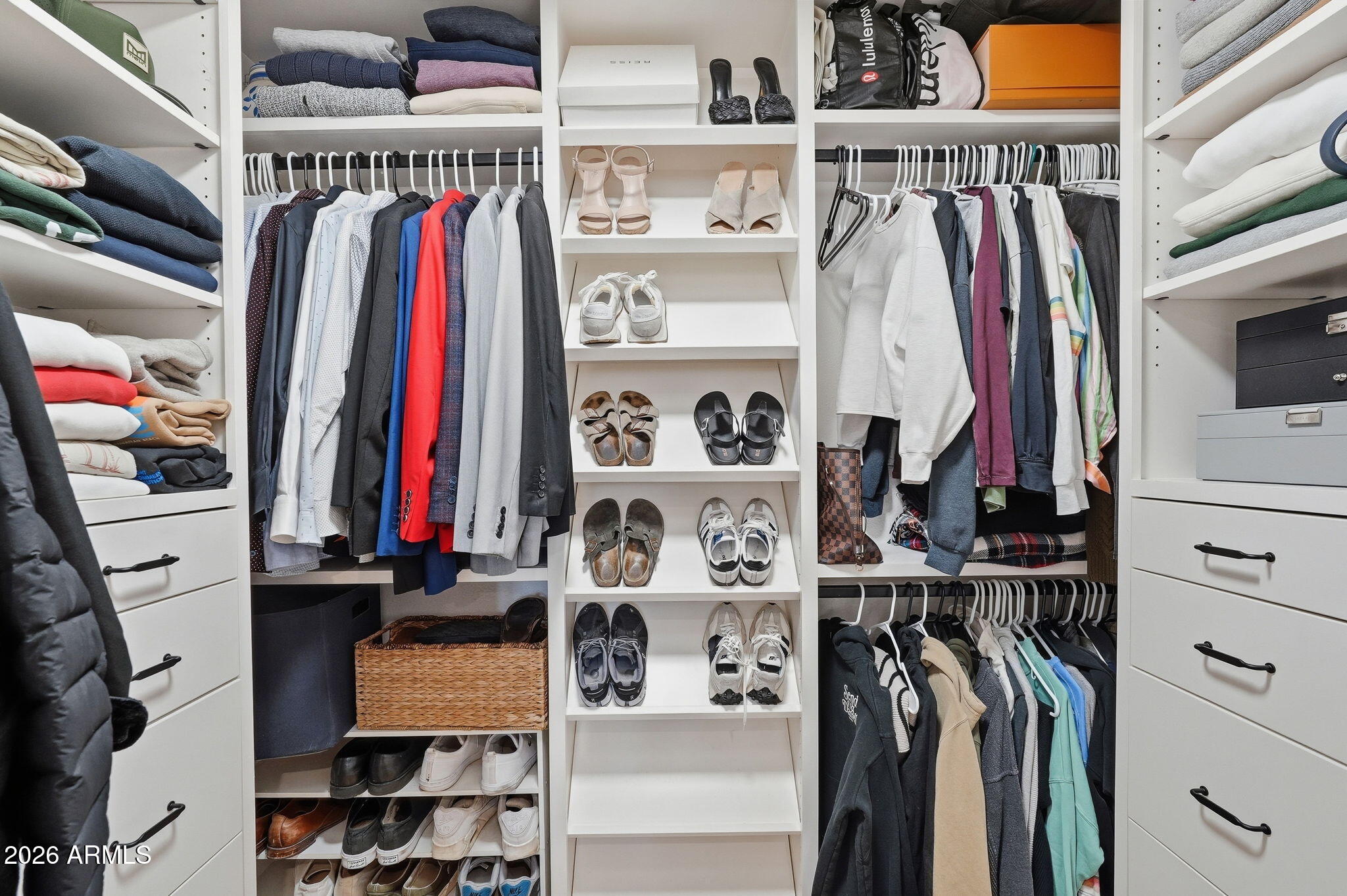 3601 E CHOLLA Street