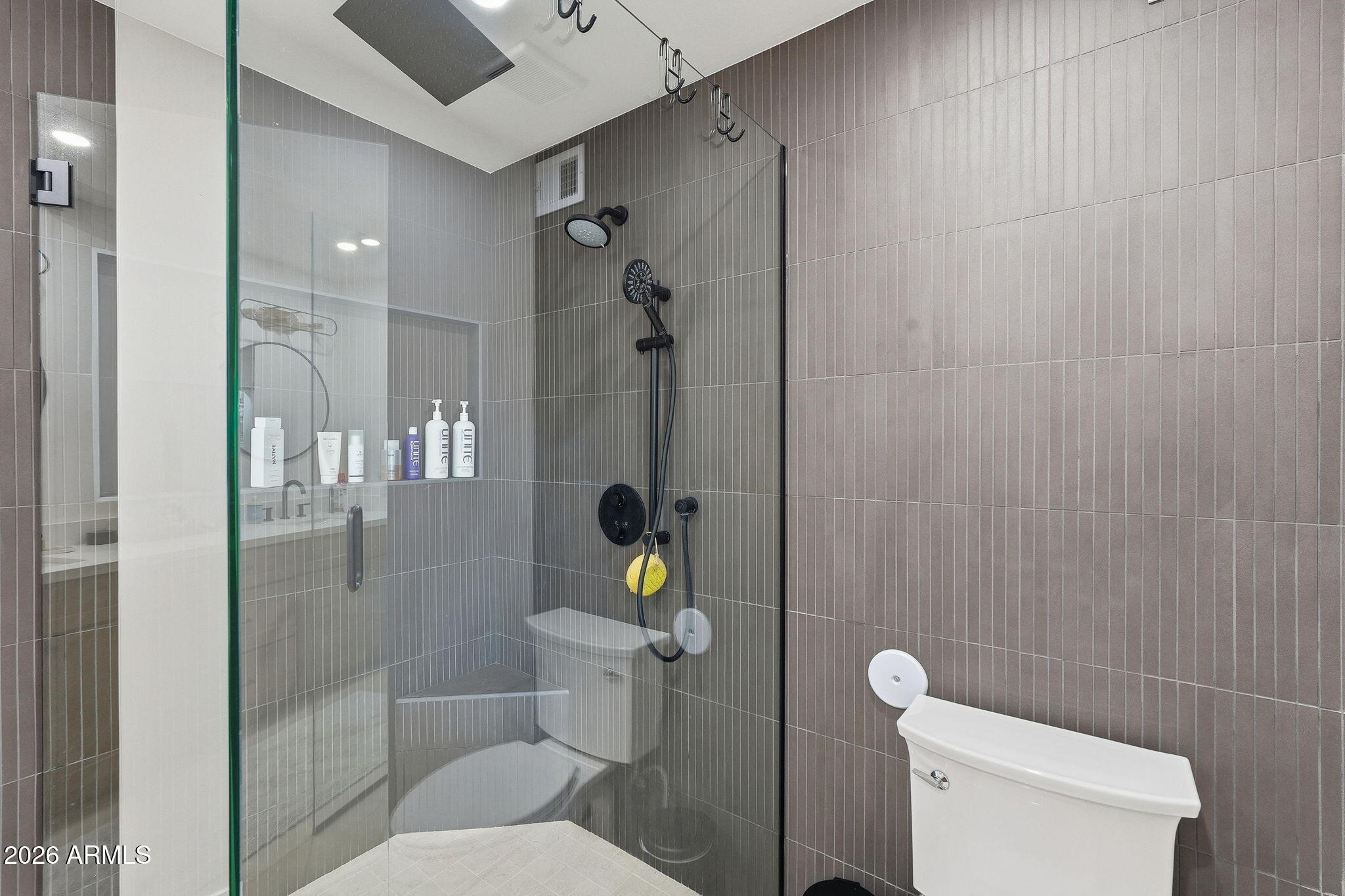 3601 E CHOLLA Street