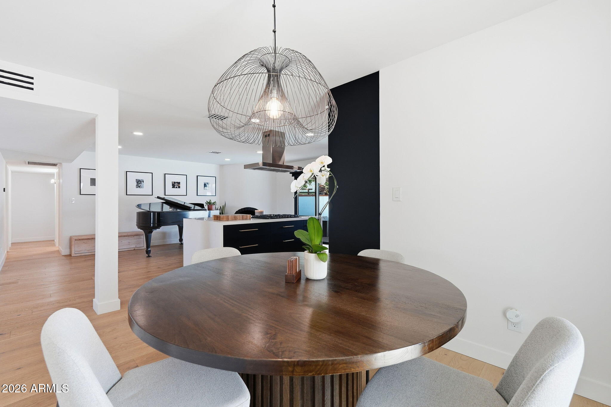 3601 E CHOLLA Street