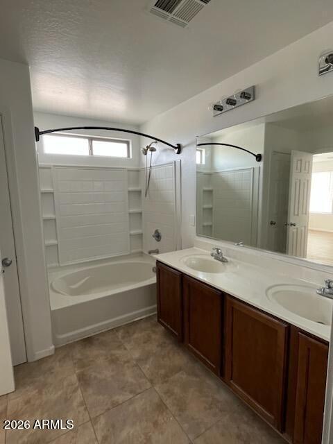 40450 W MOLLY Lane