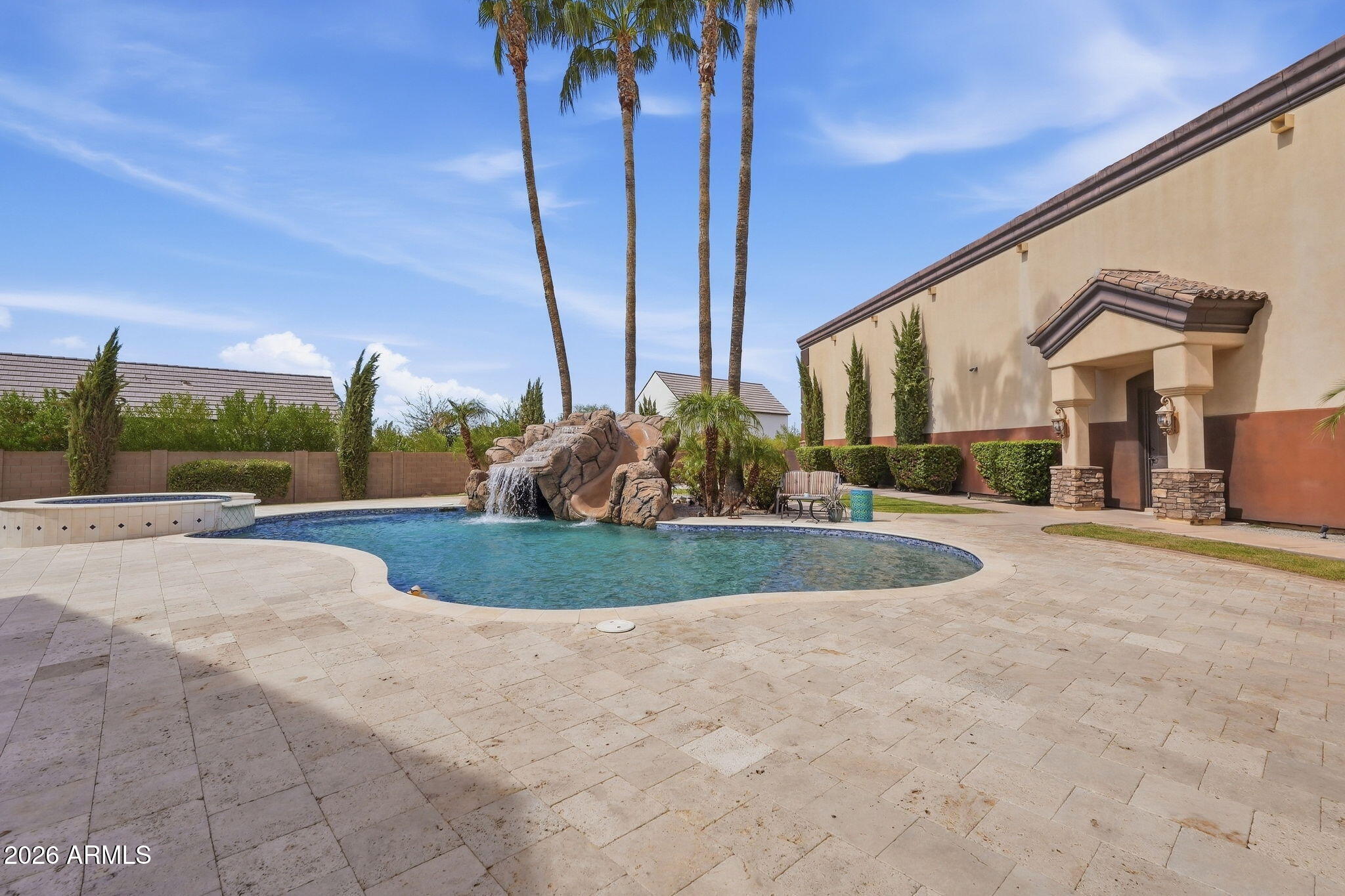 6930 W CAMINO DE ORO
