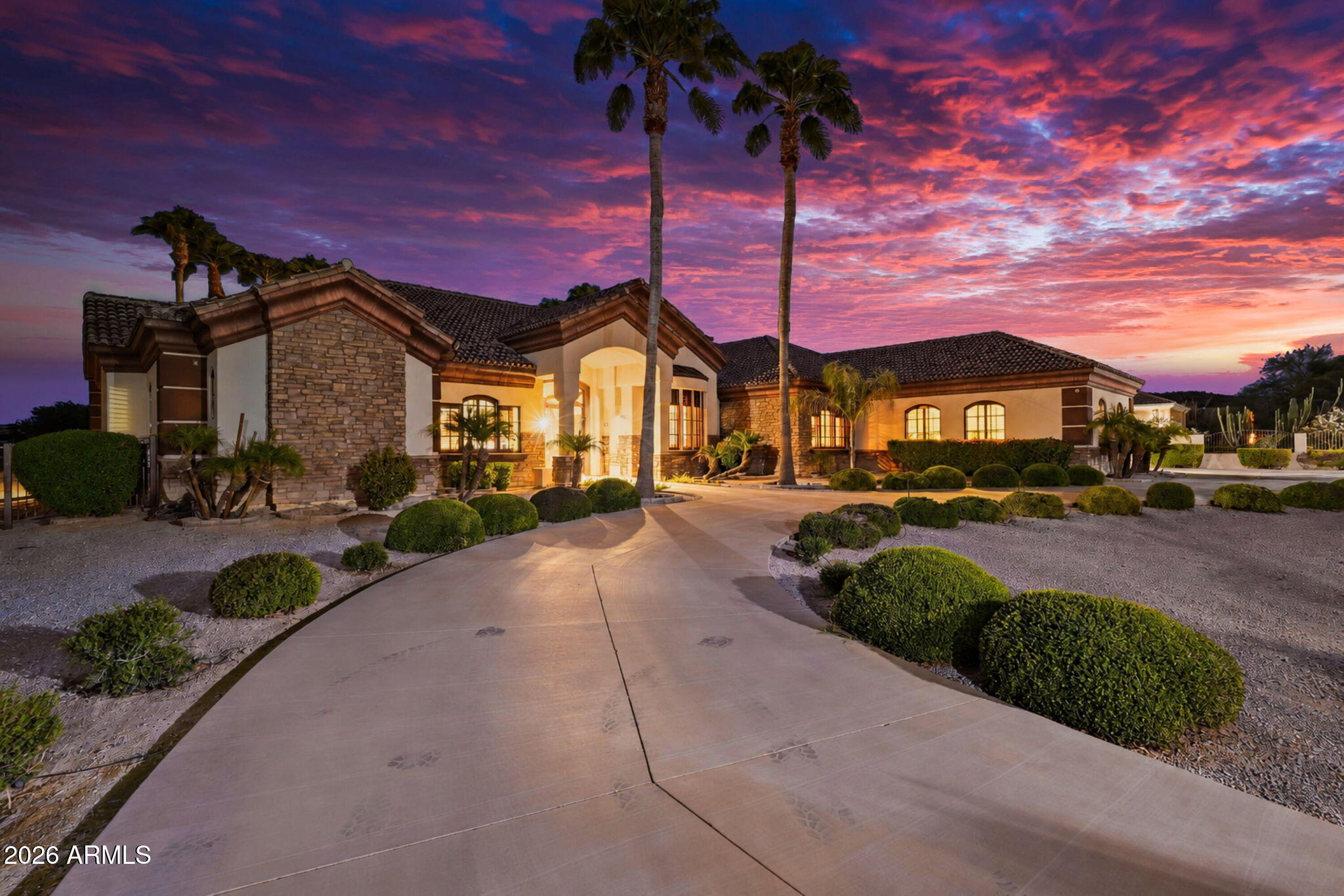 6930 W CAMINO DE ORO