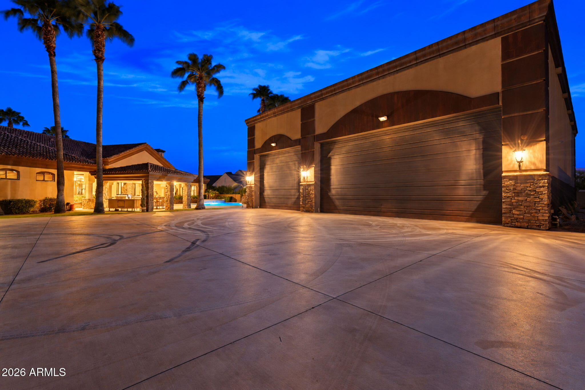 6930 W CAMINO DE ORO