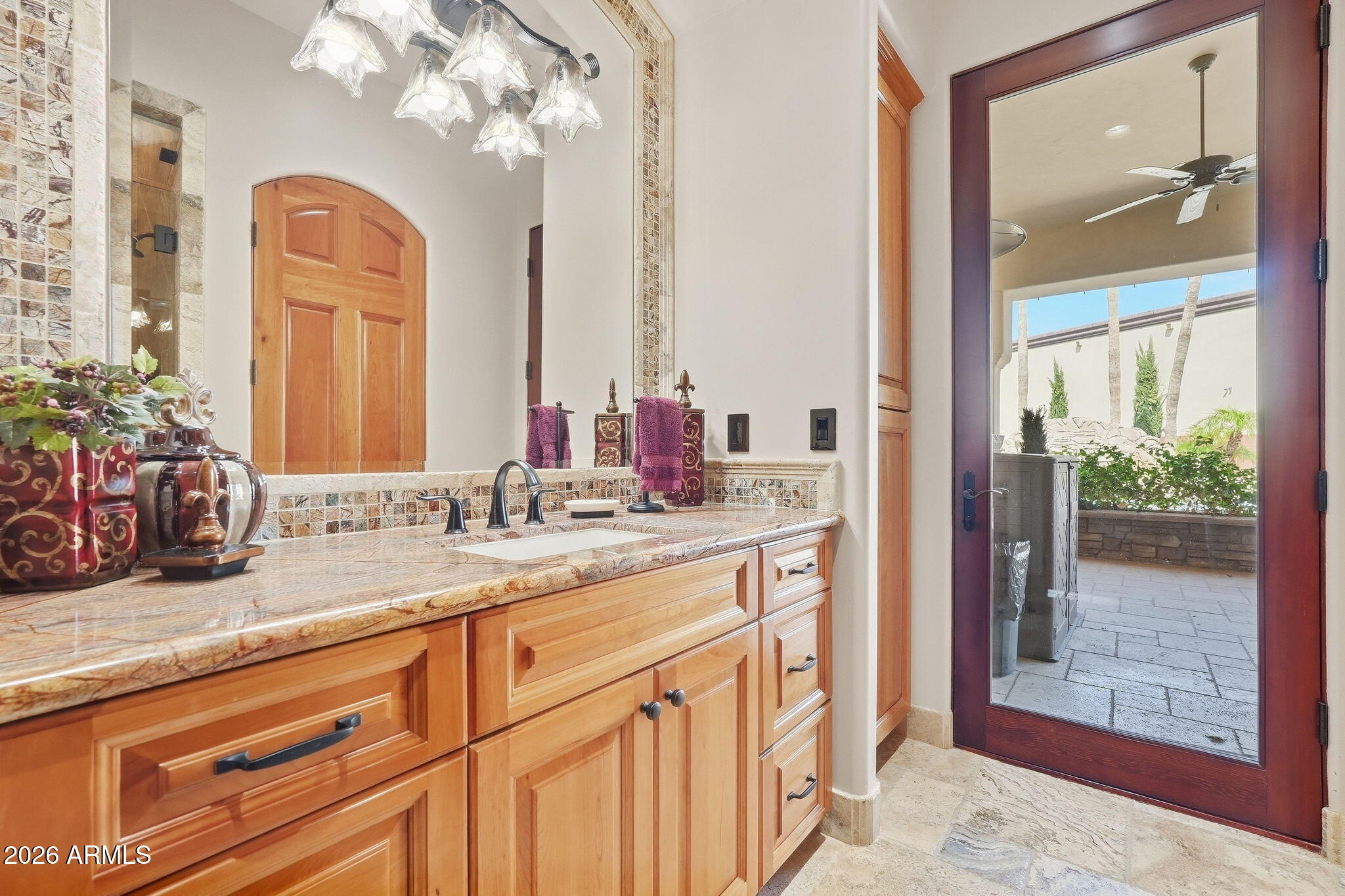 6930 W CAMINO DE ORO