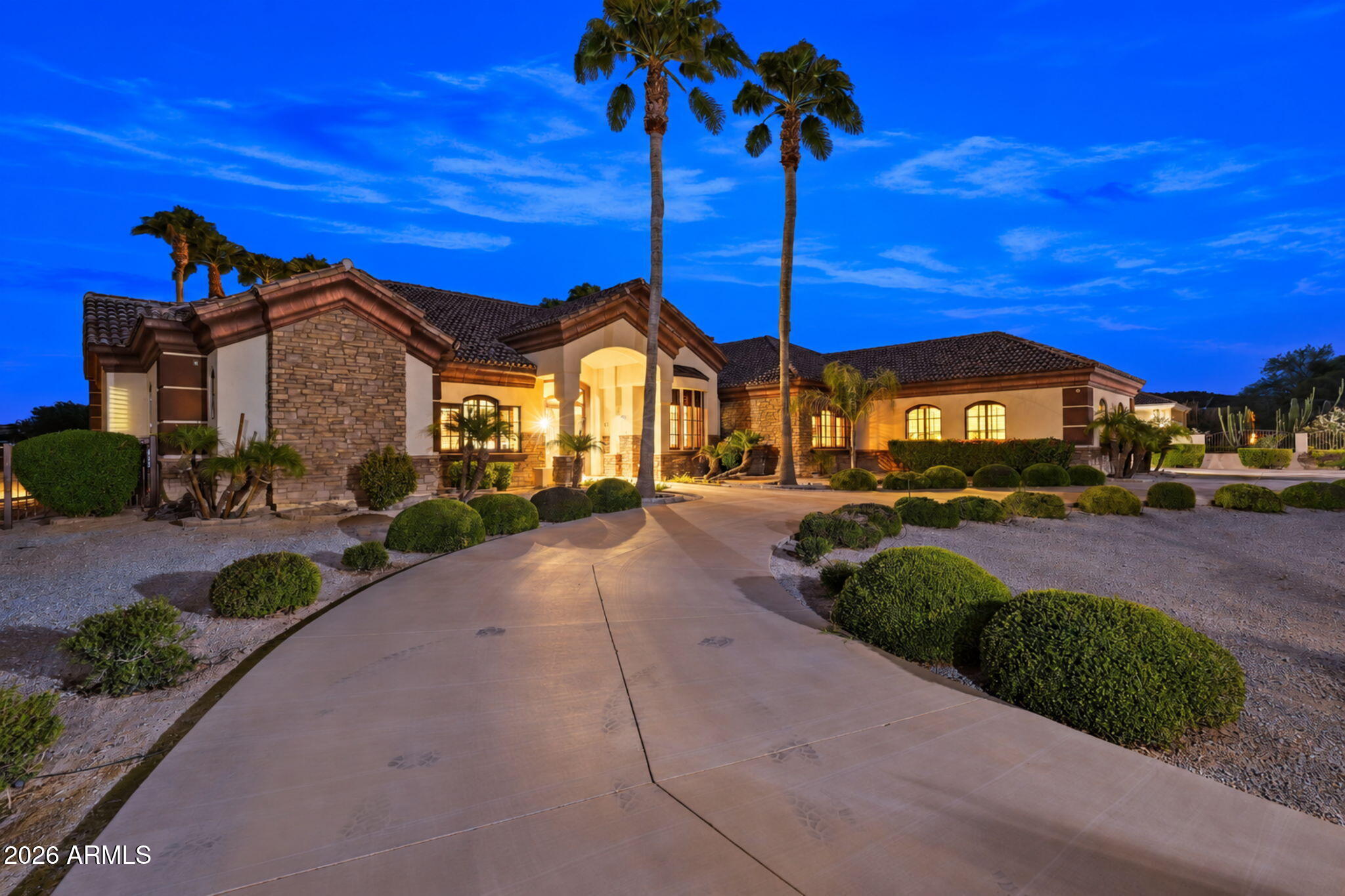 6930 W CAMINO DE ORO