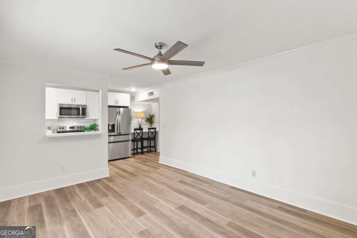 798 Saint Charles Avenue NE # 3