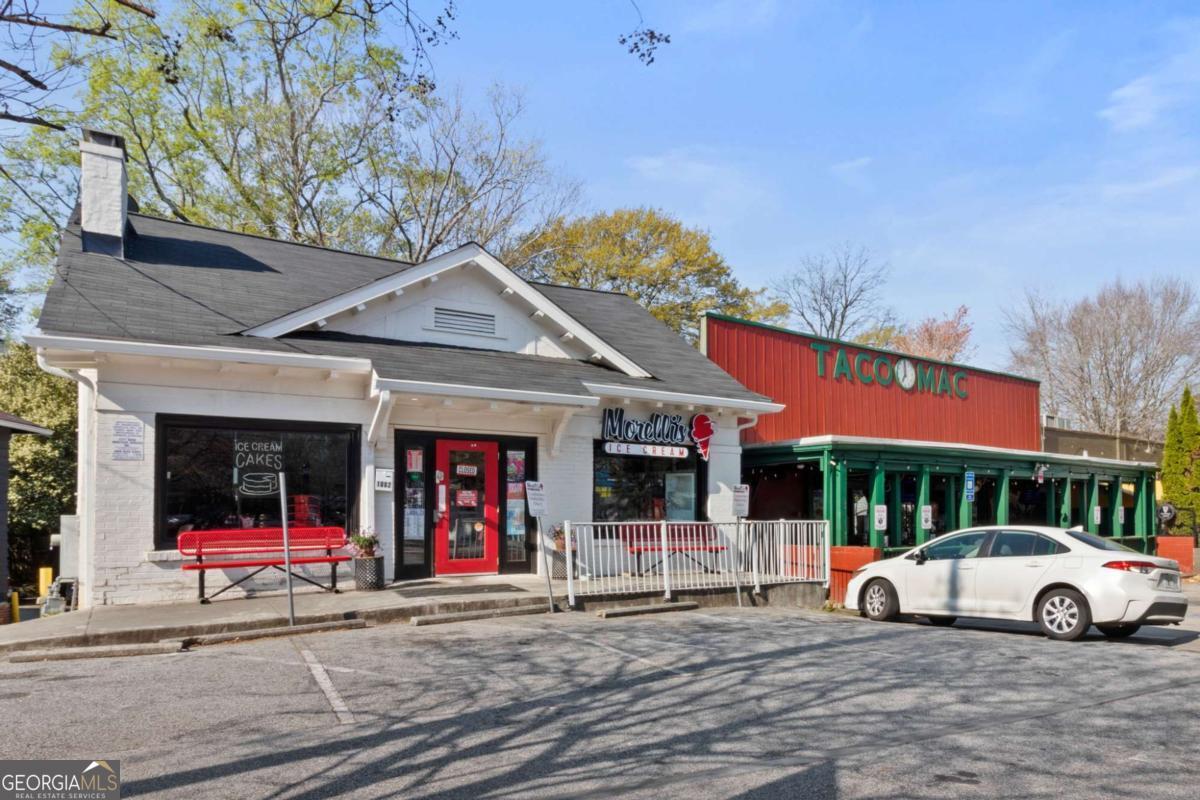 798 Saint Charles Avenue NE # 3