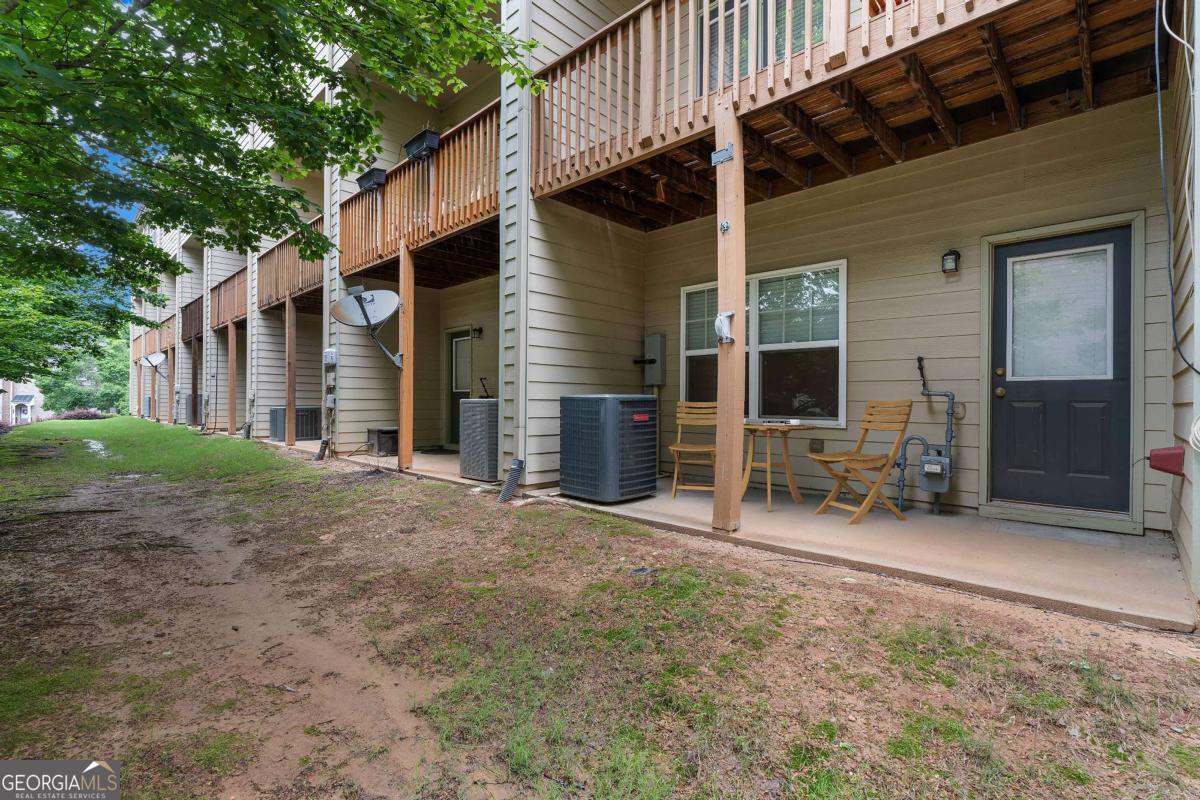 1973 Cobblestone Circle NE
