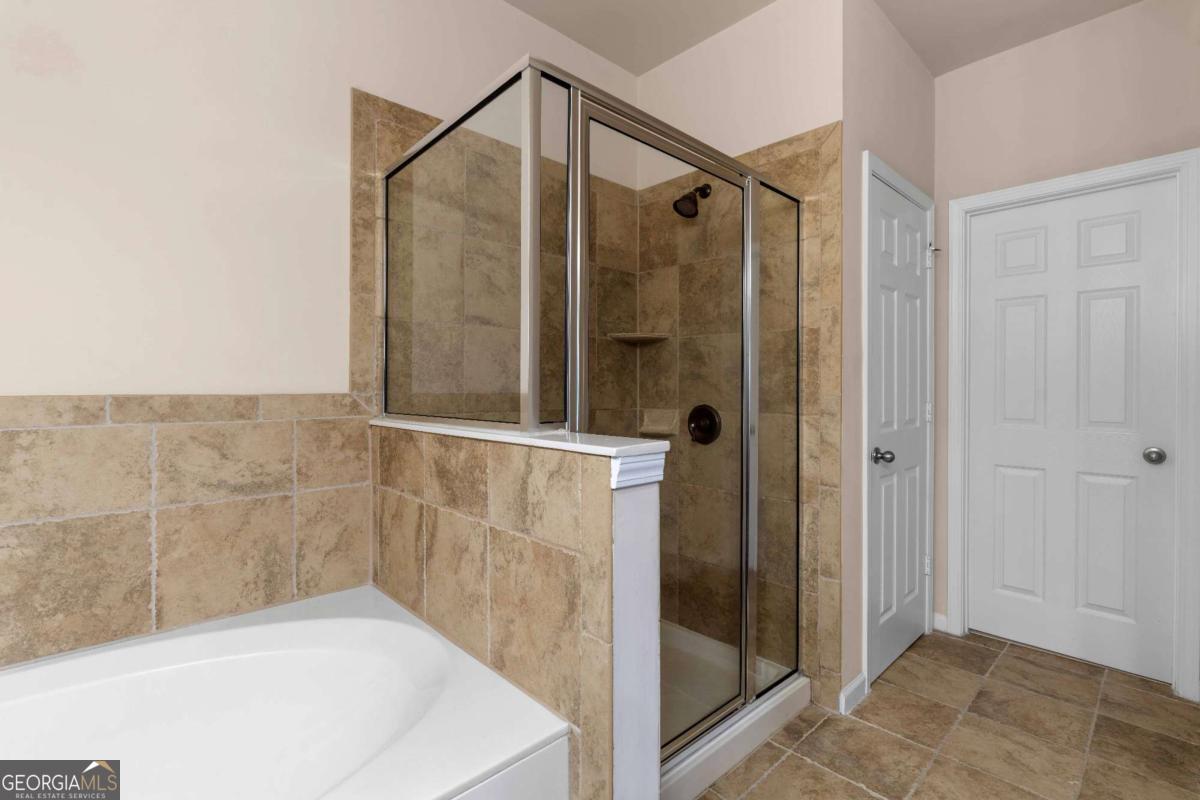 1973 Cobblestone Circle NE