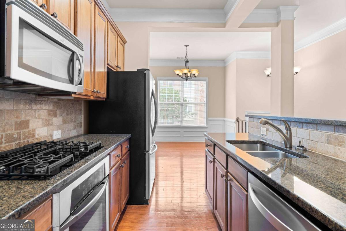 1973 Cobblestone Circle NE