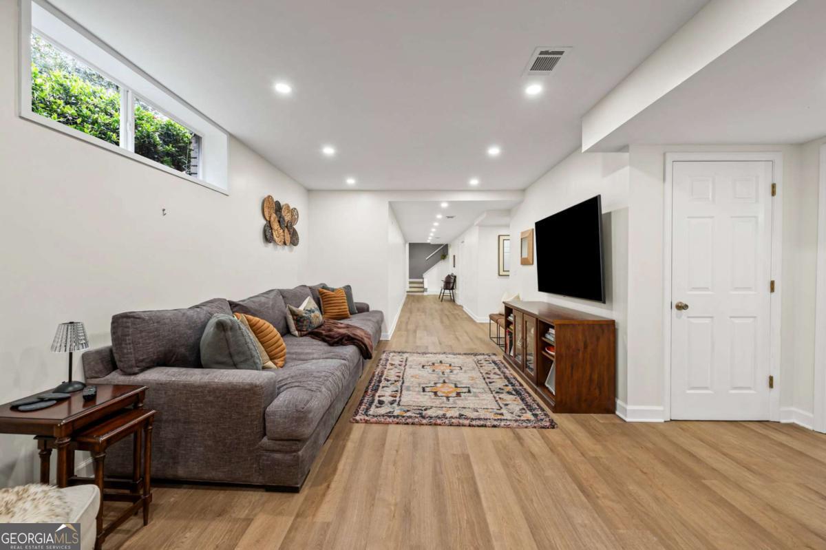 4860 Northland Drive