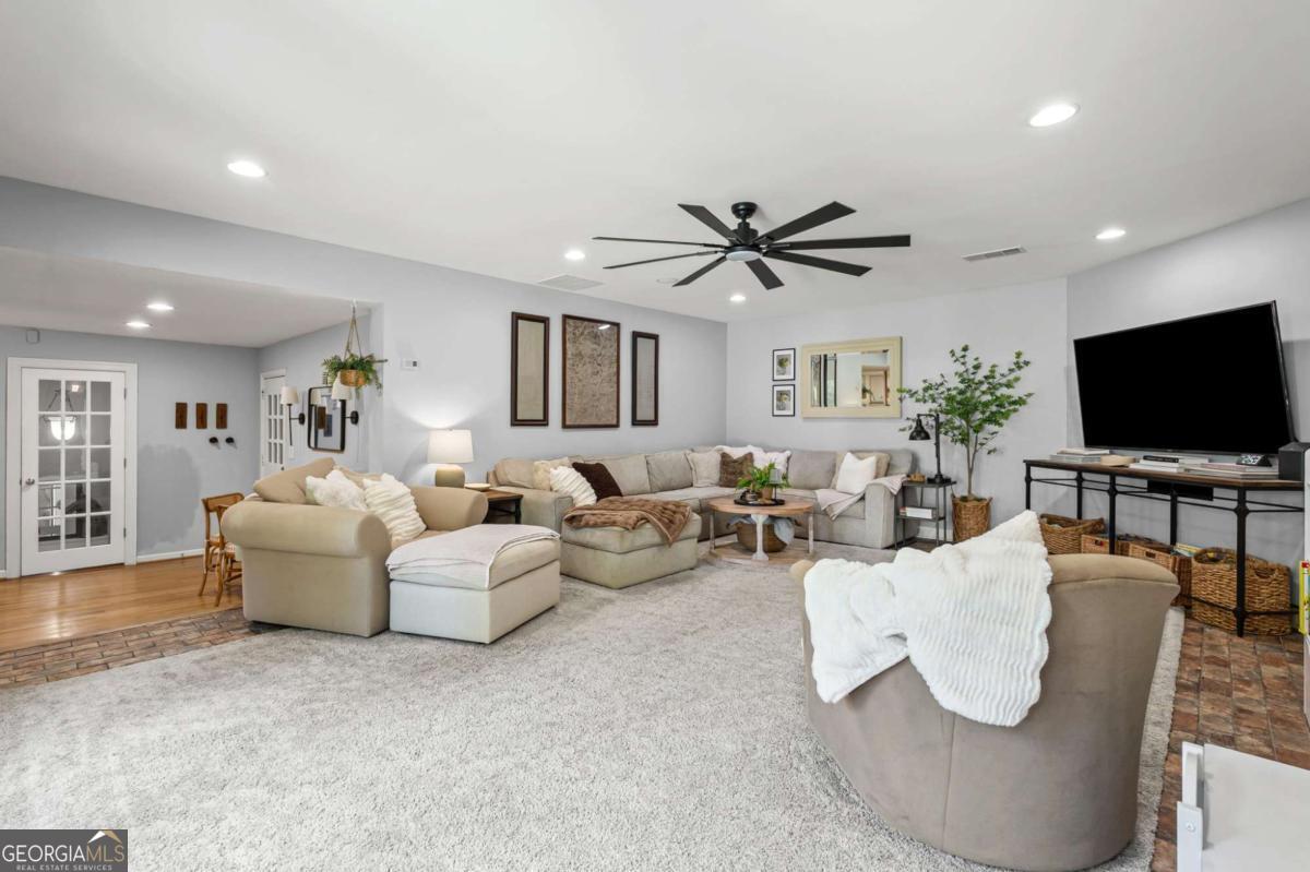 4860 Northland Drive
