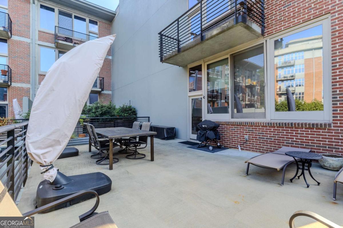 660 Glen Iris Drive NE # 210