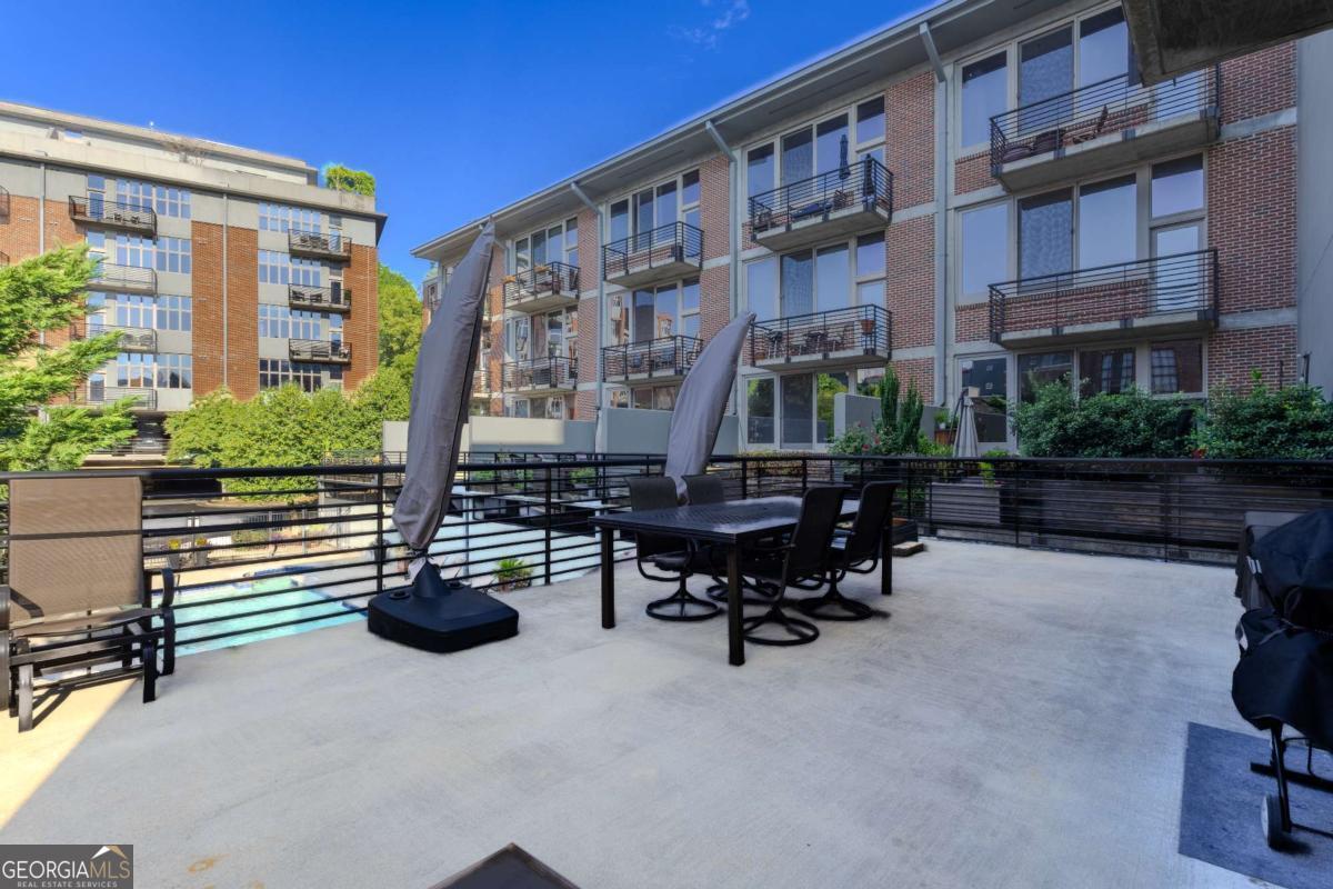 660 Glen Iris Drive NE # 210