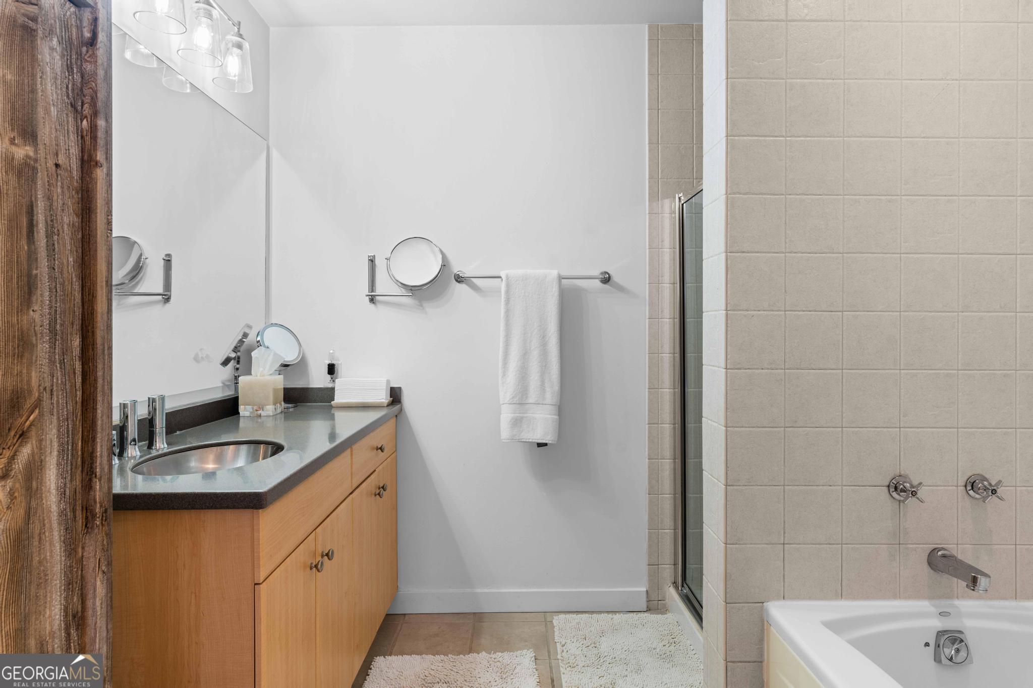 660 Glen Iris Drive NE # 210