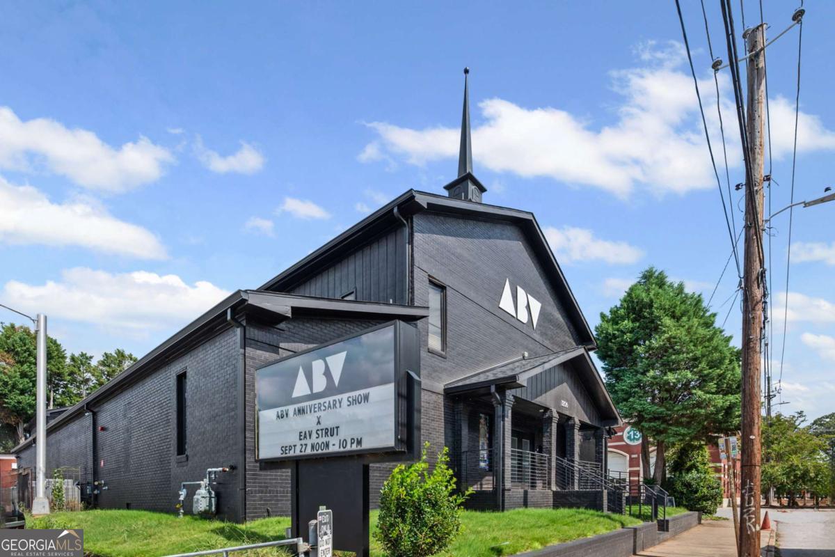 1127 Portland Avenue SE