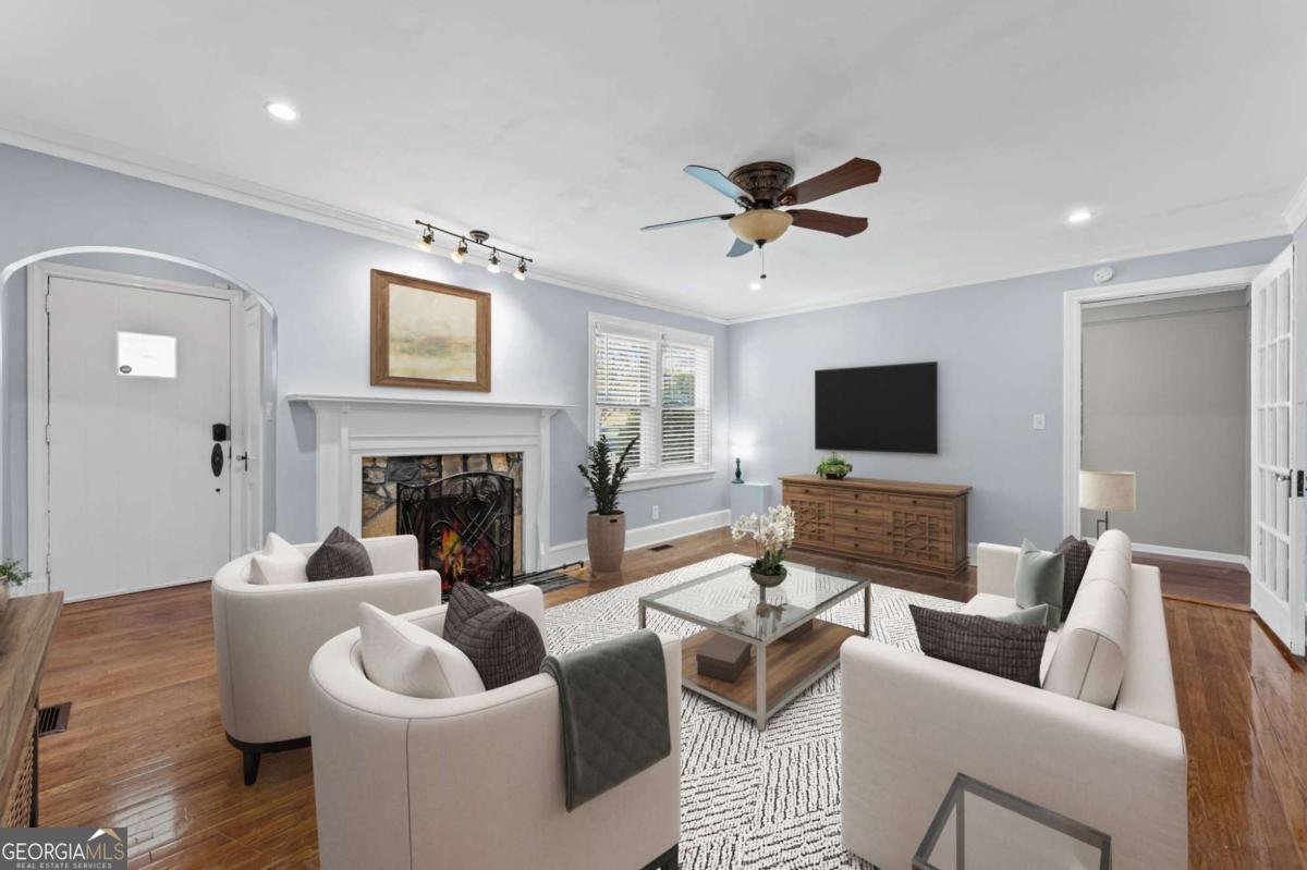 1127 Portland Avenue SE