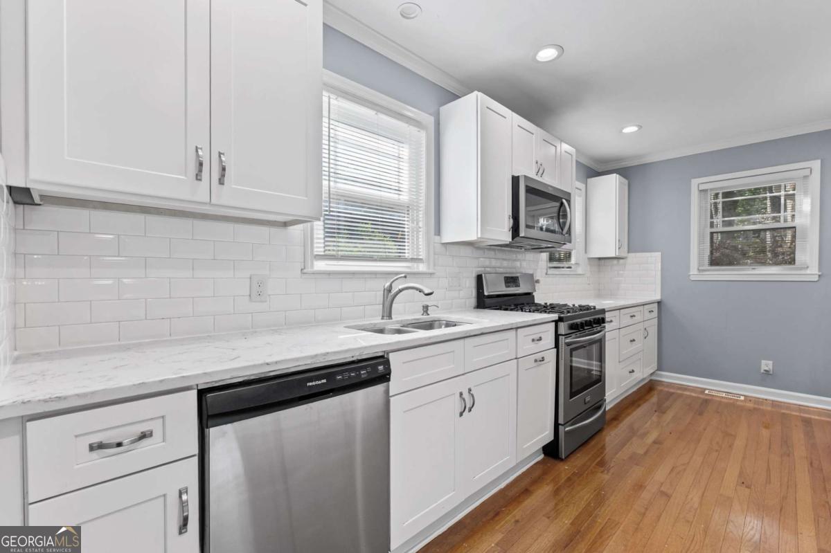 1127 Portland Avenue SE