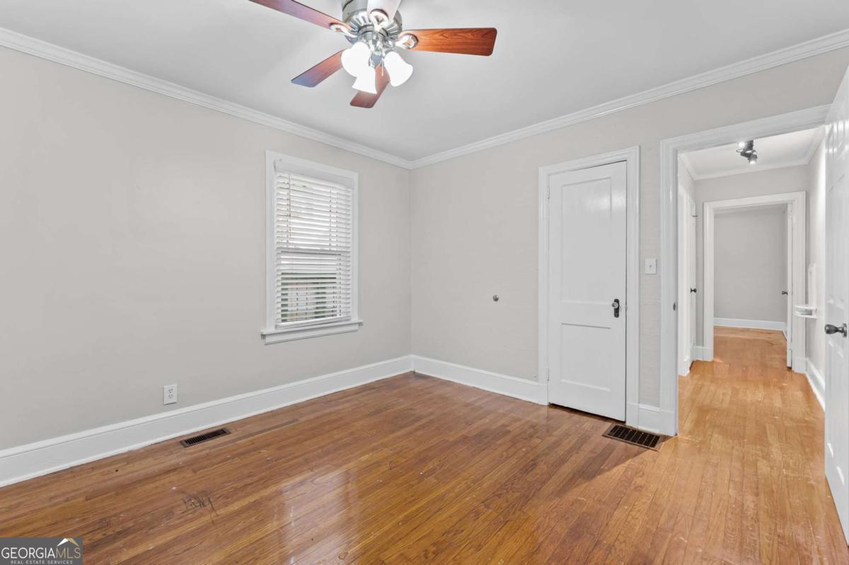 1127 Portland Avenue SE