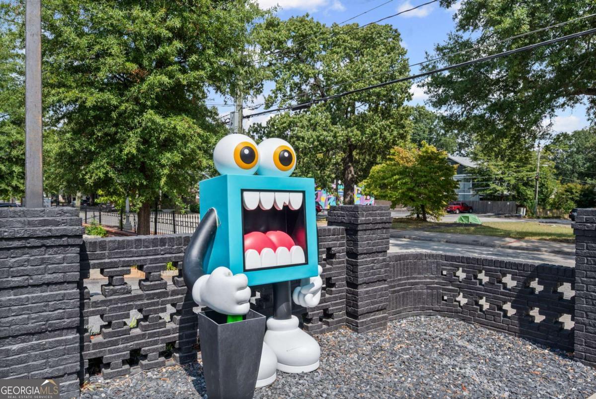 1127 Portland Avenue SE