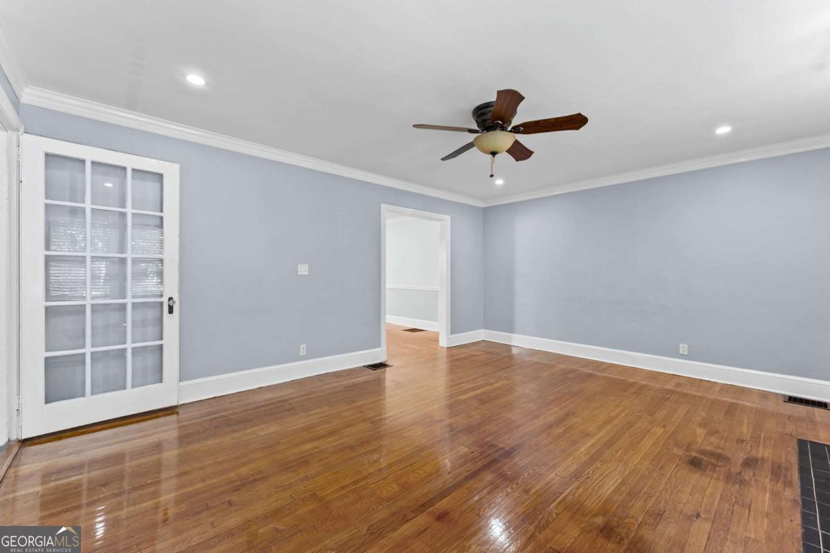 1127 Portland Avenue SE