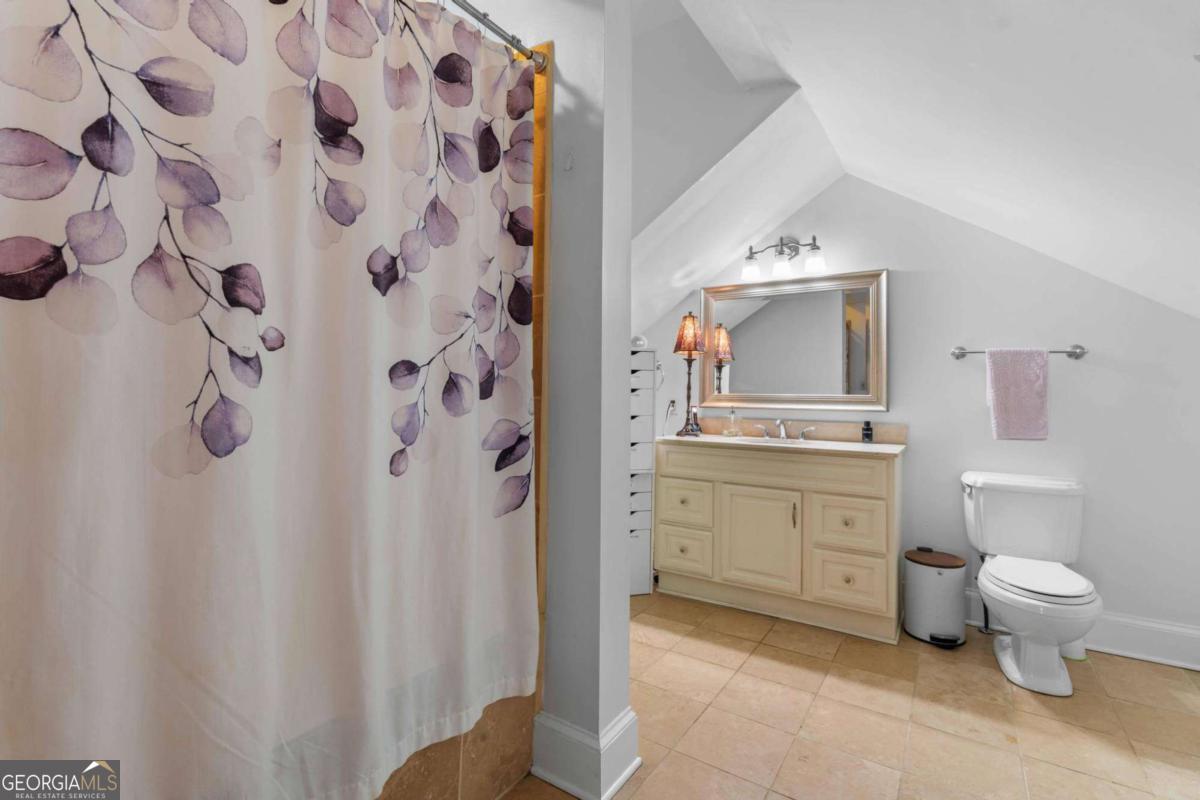 815 Ponce De Leon Terrace NE