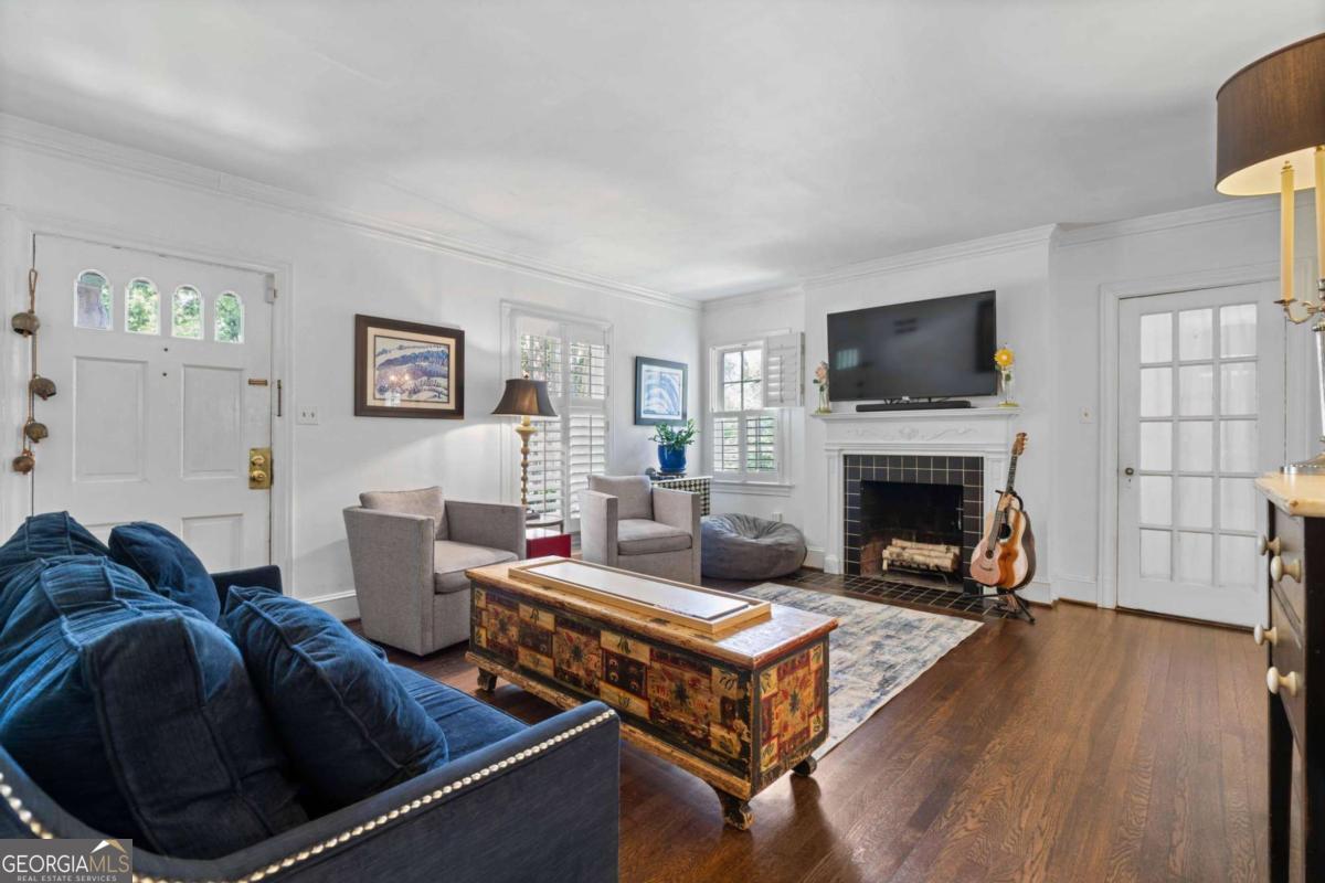 815 Ponce De Leon Terrace NE