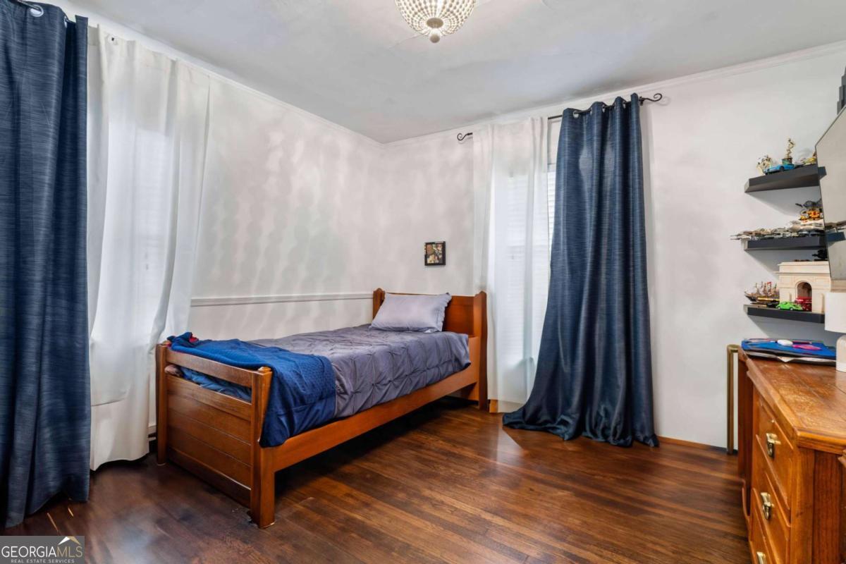 815 Ponce De Leon Terrace NE