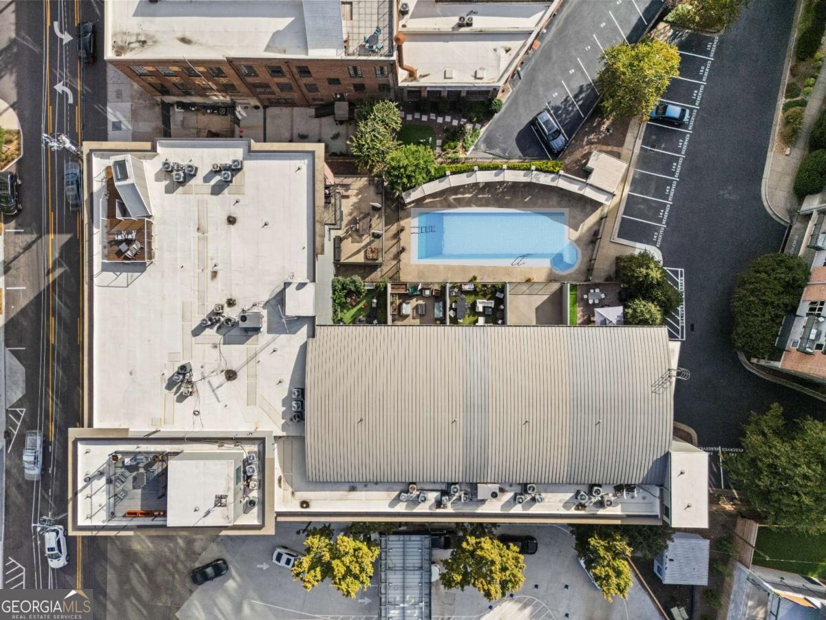 660 Glen Iris Drive # 210