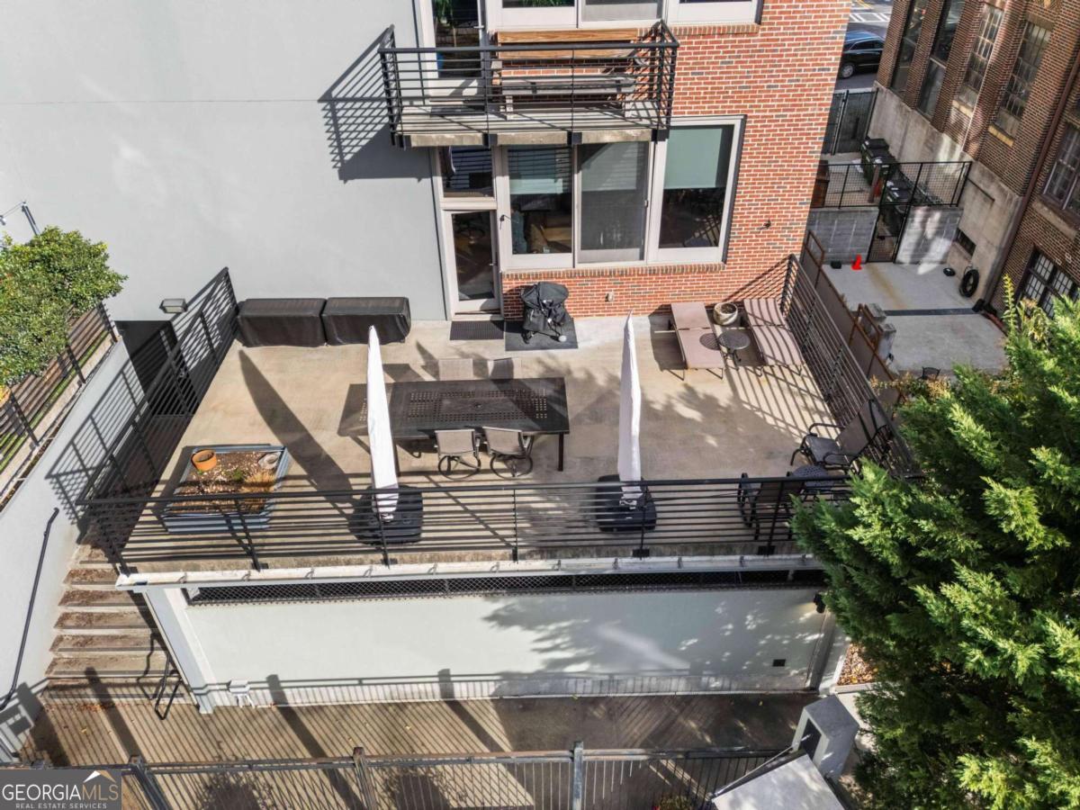 660 Glen Iris Drive # 210