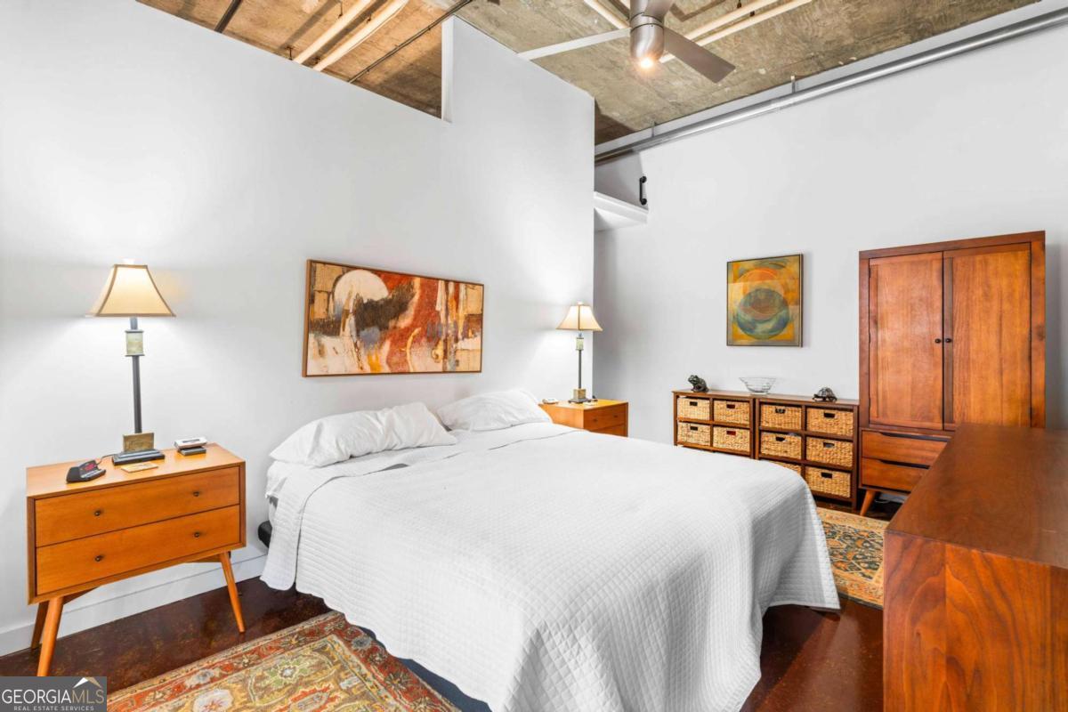 660 Glen Iris Drive # 210