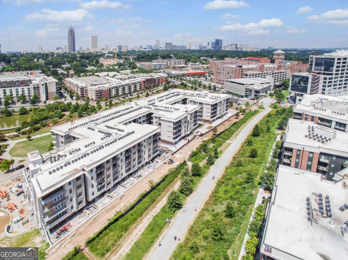 972 Virginia Avenue NE