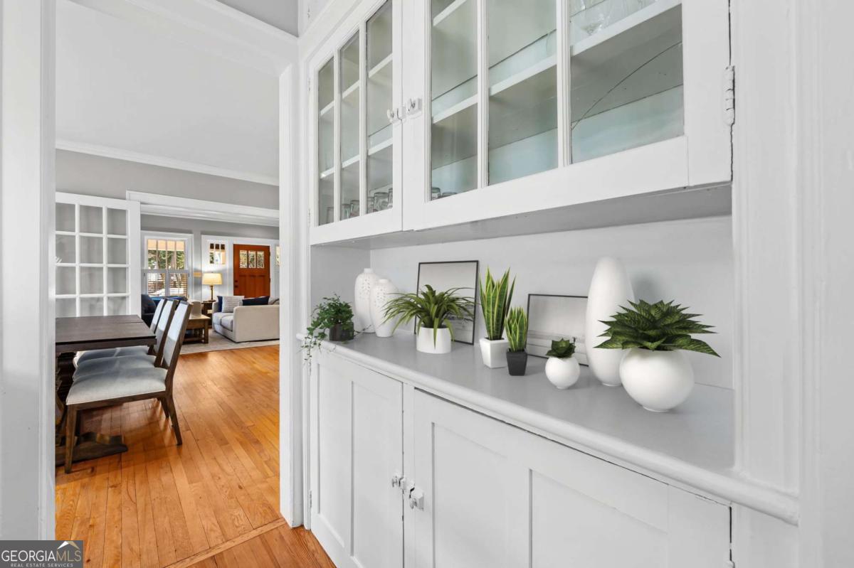 972 Virginia Avenue NE