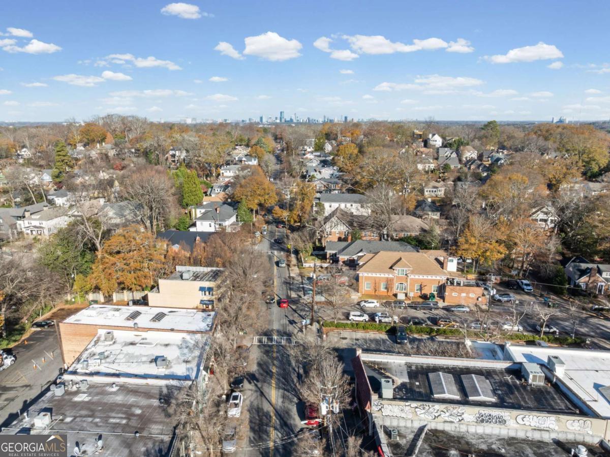 972 Virginia Avenue NE