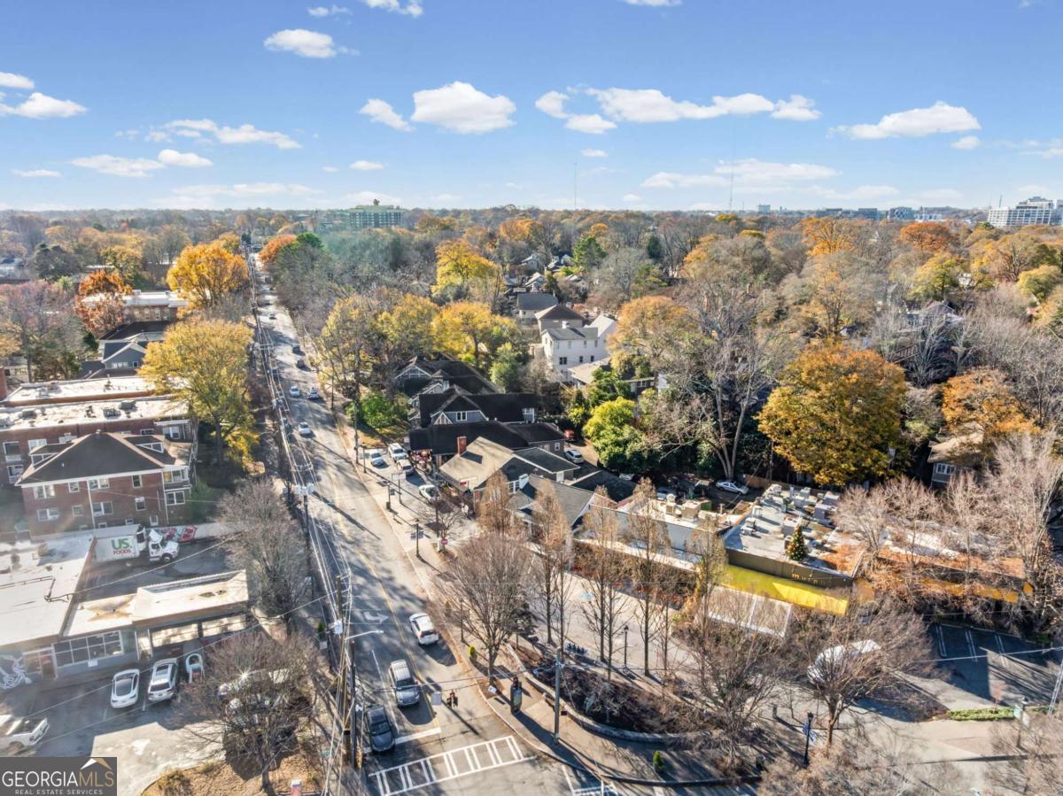 972 Virginia Avenue NE