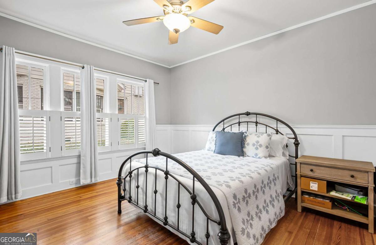 972 Virginia Avenue NE