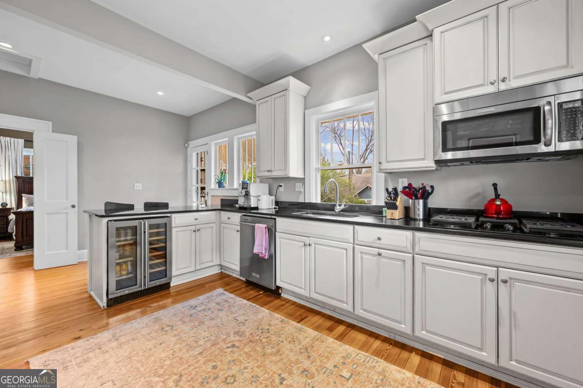 972 Virginia Avenue NE