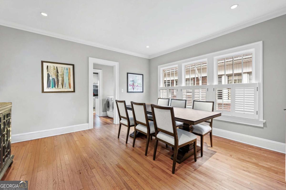 972 Virginia Avenue NE