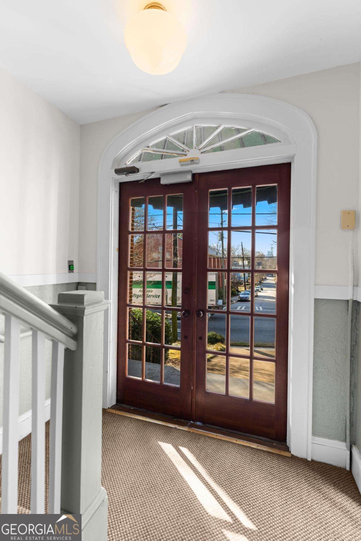 1071 N Highland Avenue NE # 4