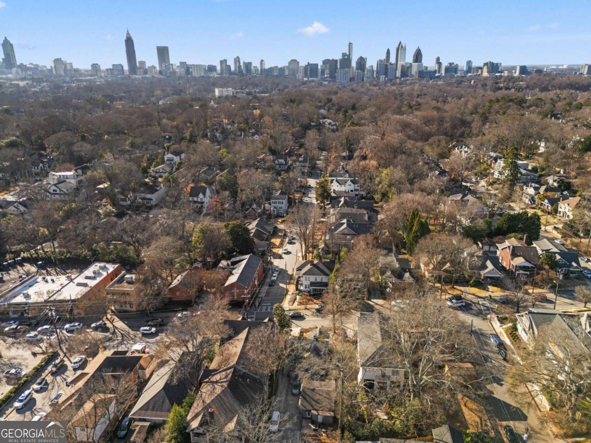 1071 N Highland Avenue NE # 4