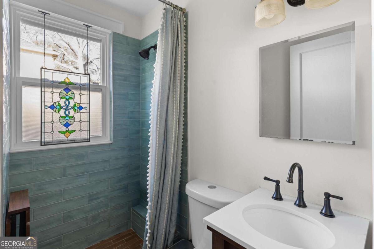 1071 N Highland Avenue NE # 4