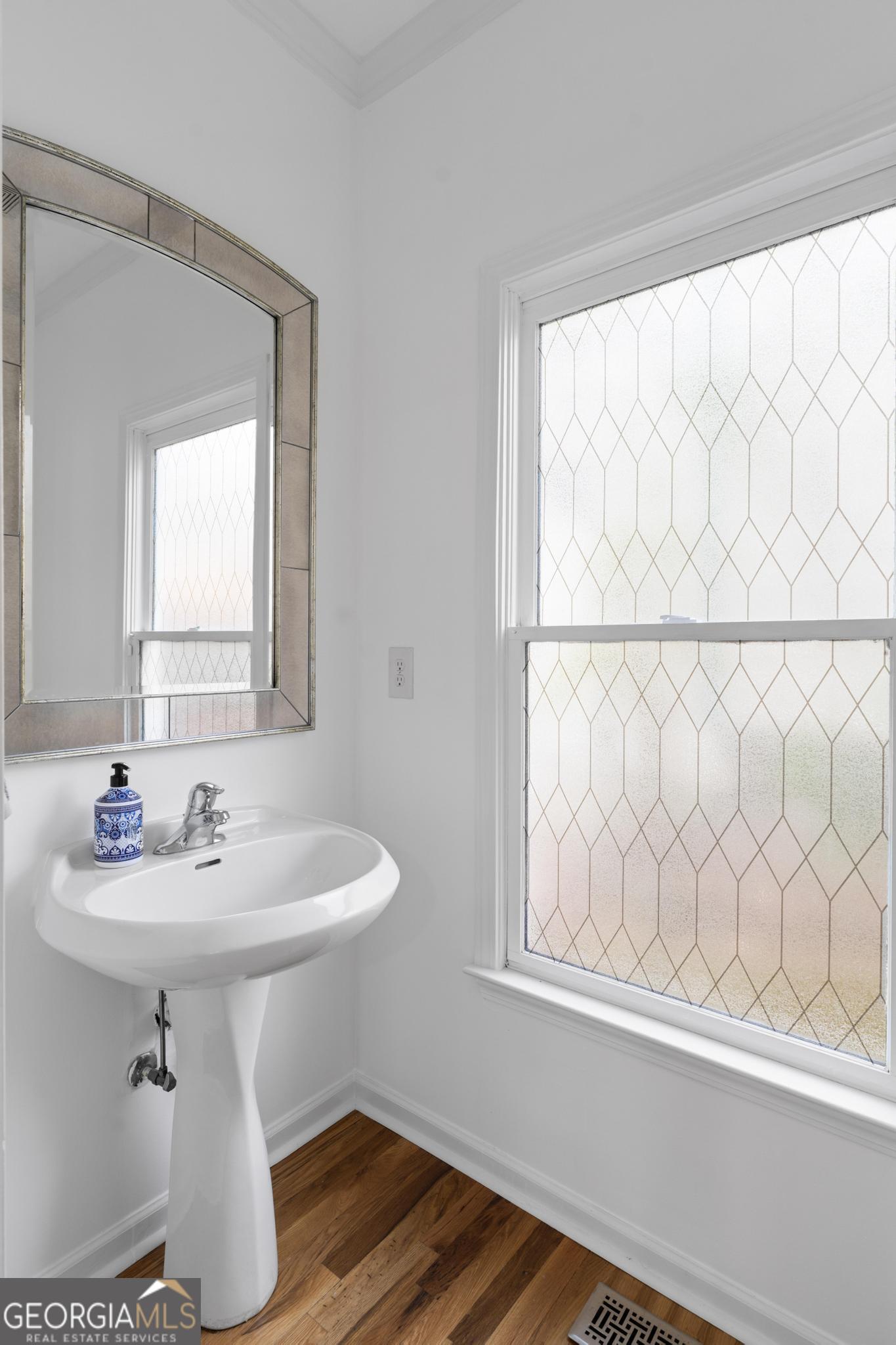 1018 Berne Street SE