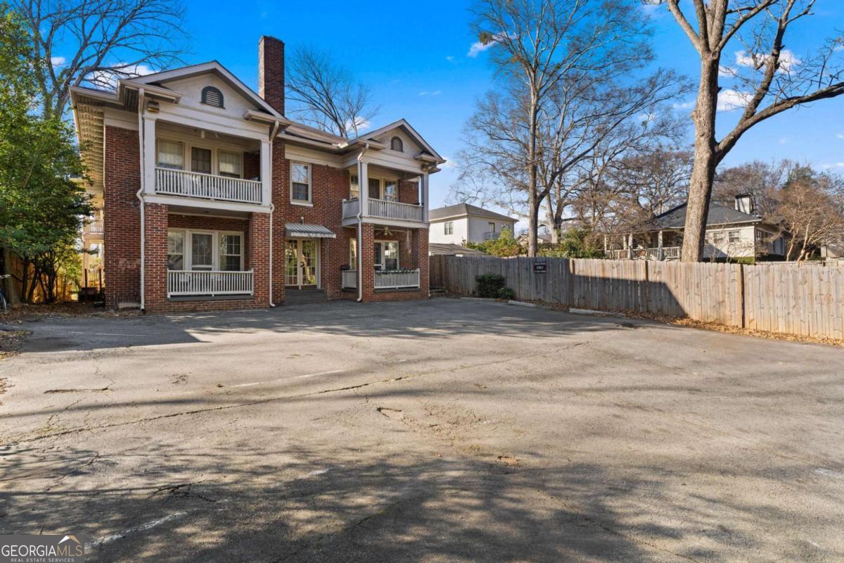 1071 N Highland Avenue NE # 6